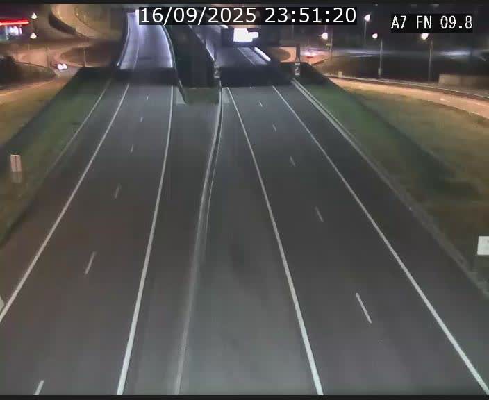 <h2>Caméra trafic Luxembourg - A7, Tunnel Gousselerbierg, sortie sud, direction rond-point Lorentzweiler (BK 9.9)</h2>