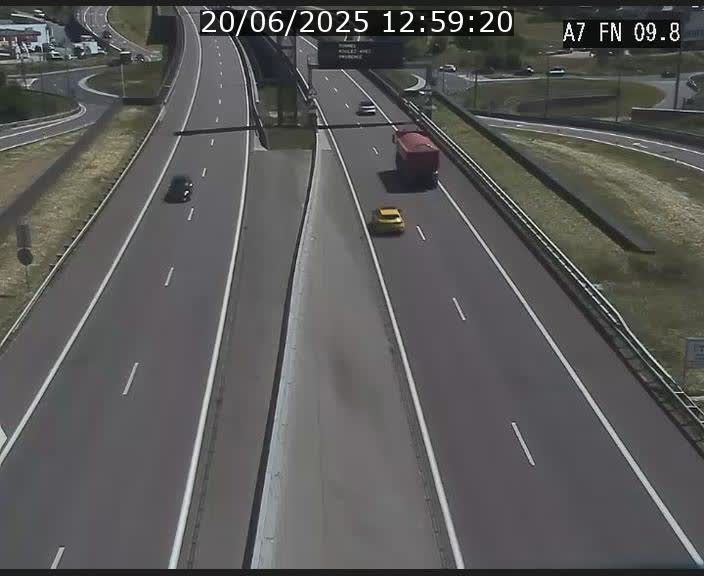 Caméra trafic Luxembourg - A7, Tunnel Gousselerbierg, sortie sud, direction rond-point Lorentzweiler (BK 9.9)