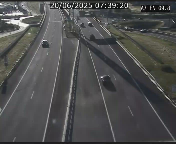 Caméra trafic Luxembourg - A7, Tunnel Gousselerbierg, sortie sud, direction rond-point Lorentzweiler (BK 9.9)