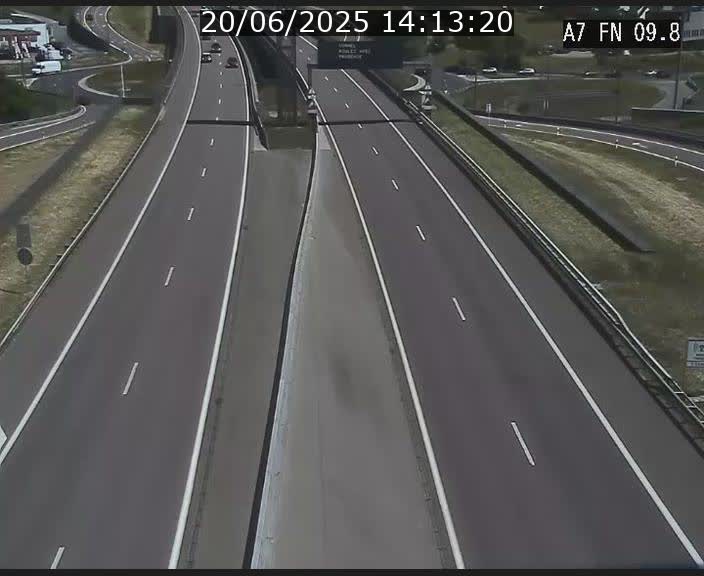 Caméra trafic Luxembourg - A7, Tunnel Gousselerbierg, sortie sud, direction rond-point Lorentzweiler (BK 9.9)