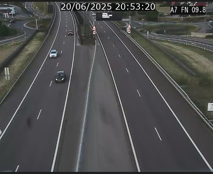 Caméra trafic Luxembourg - A7, Tunnel Gousselerbierg, sortie sud, direction rond-point Lorentzweiler (BK 9.9)