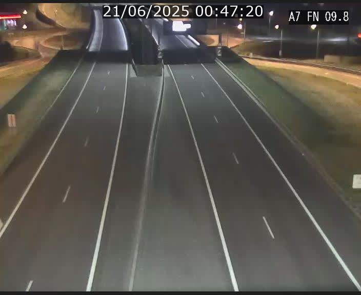 Caméra trafic Luxembourg - A7, Tunnel Gousselerbierg, sortie sud, direction rond-point Lorentzweiler (BK 9.9)