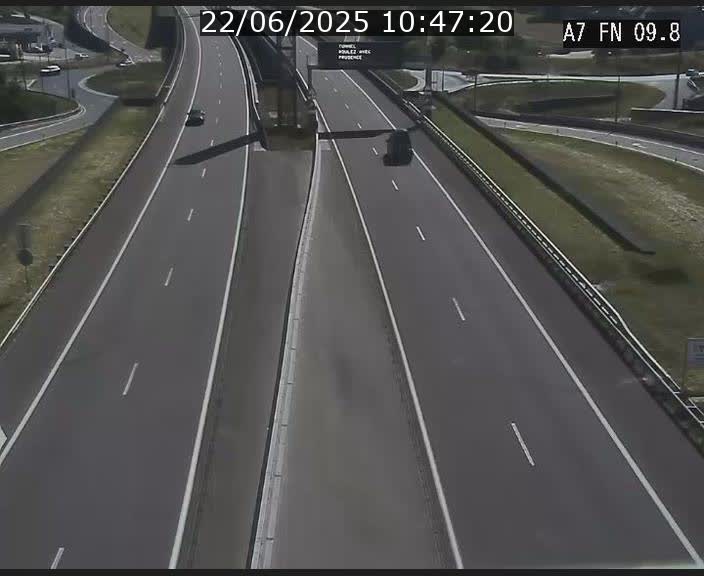 Caméra trafic Luxembourg - A7, Tunnel Gousselerbierg, sortie sud, direction rond-point Lorentzweiler (BK 9.9)