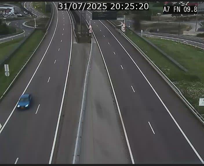 Caméra trafic Luxembourg - A7, Tunnel Gousselerbierg, sortie sud, direction rond-point Lorentzweiler (BK 9.9)