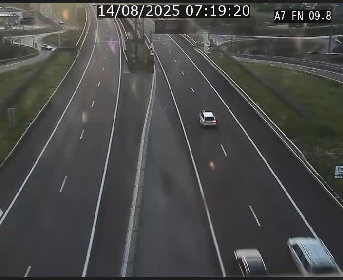 Caméra trafic Luxembourg - A7, Tunnel Gousselerbierg, sortie sud, direction rond-point Lorentzweiler (BK 9.9)