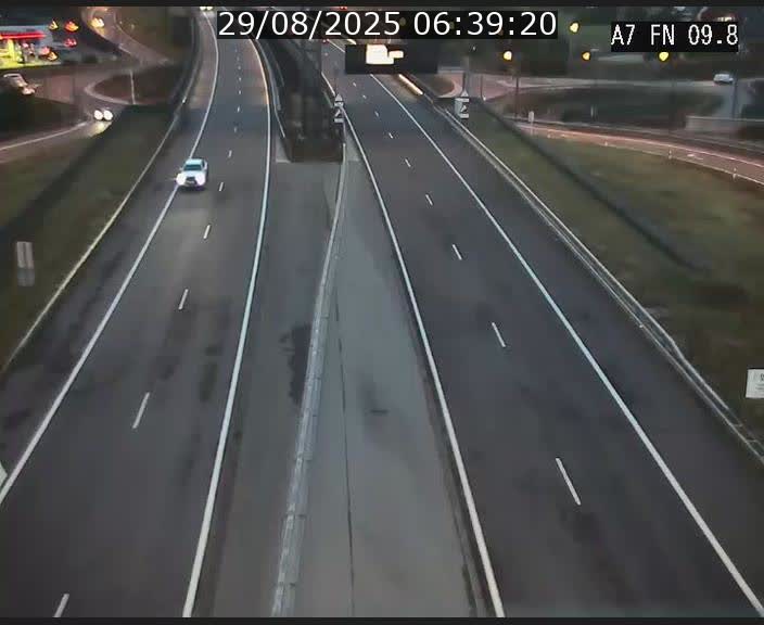 Caméra trafic Luxembourg - A7, Tunnel Gousselerbierg, sortie sud, direction rond-point Lorentzweiler (BK 9.9)