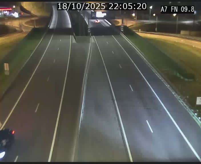 <h2>Caméra trafic Luxembourg - A7, Tunnel Gousselerbierg, sortie sud, direction rond-point Lorentzweiler (BK 9.9)</h2>