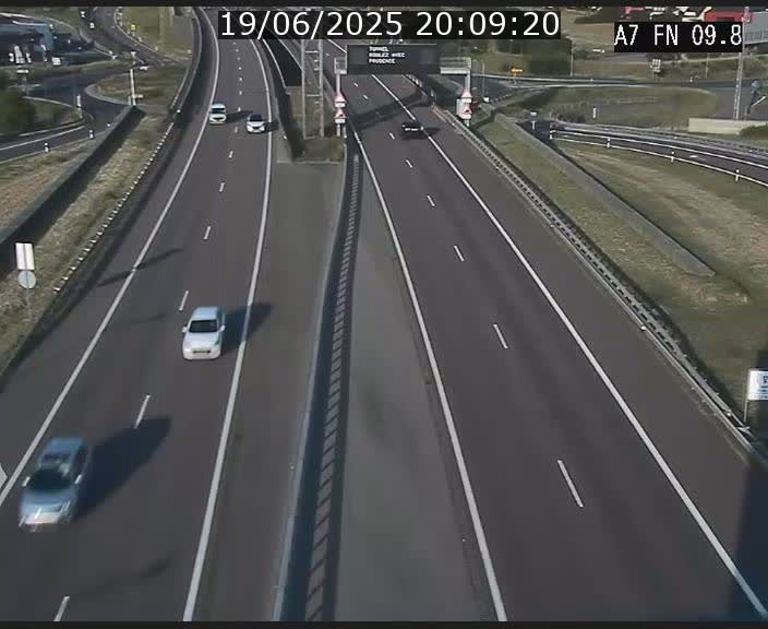 Caméra trafic Luxembourg - A7, Tunnel Gousselerbierg, sortie sud, direction rond-point Lorentzweiler (BK 9.9)