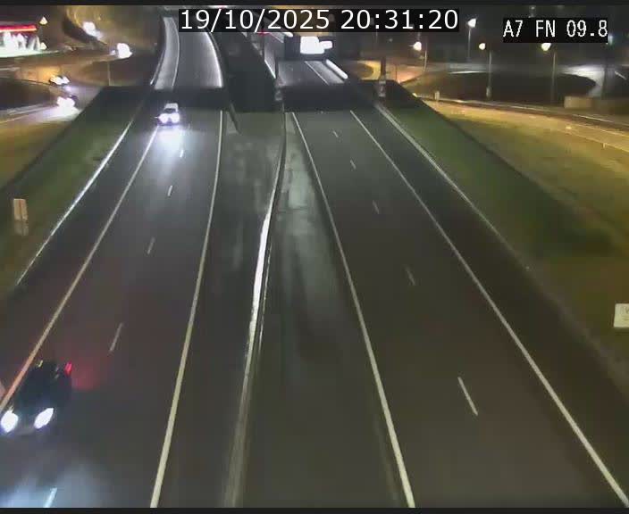 <h2>Caméra trafic Luxembourg - A7, Tunnel Gousselerbierg, sortie sud, direction rond-point Lorentzweiler (BK 9.9)</h2>