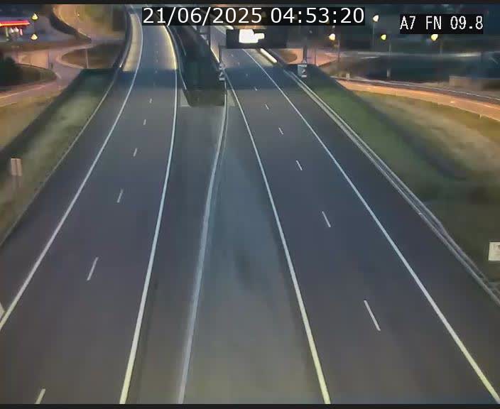 <h2>Caméra trafic Luxembourg - A7, Tunnel Gousselerbierg, sortie sud, direction rond-point Lorentzweiler (BK 9.9)</h2>