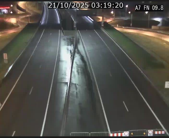 <h2>Caméra trafic Luxembourg - A7, Tunnel Gousselerbierg, sortie sud, direction rond-point Lorentzweiler (BK 9.9)</h2>