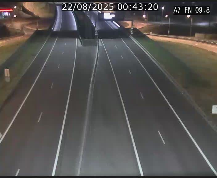 Caméra trafic Luxembourg - A7, Tunnel Gousselerbierg, sortie sud, direction rond-point Lorentzweiler (BK 9.9)