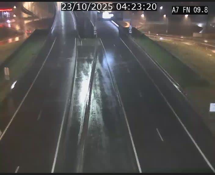 <h2>Caméra trafic Luxembourg - A7, Tunnel Gousselerbierg, sortie sud, direction rond-point Lorentzweiler (BK 9.9)</h2>