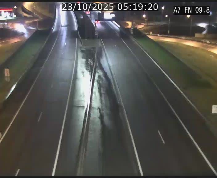 <h2>Caméra trafic Luxembourg - A7, Tunnel Gousselerbierg, sortie sud, direction rond-point Lorentzweiler (BK 9.9)</h2>