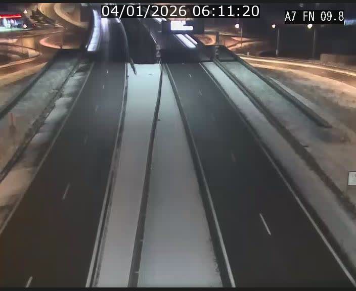 <h2>Caméra trafic Luxembourg - A7, Tunnel Gousselerbierg, sortie sud, direction rond-point Lorentzweiler (BK 9.9)</h2>