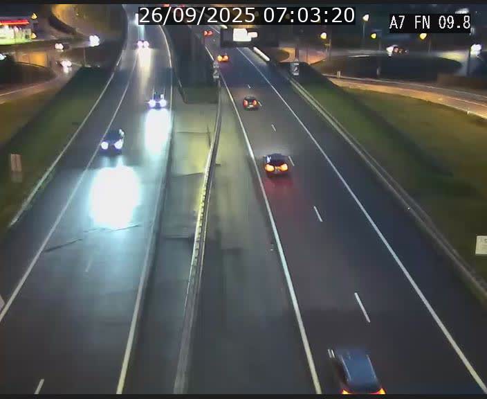 <h2>Caméra trafic Luxembourg - A7, Tunnel Gousselerbierg, sortie sud, direction rond-point Lorentzweiler (BK 9.9)</h2>