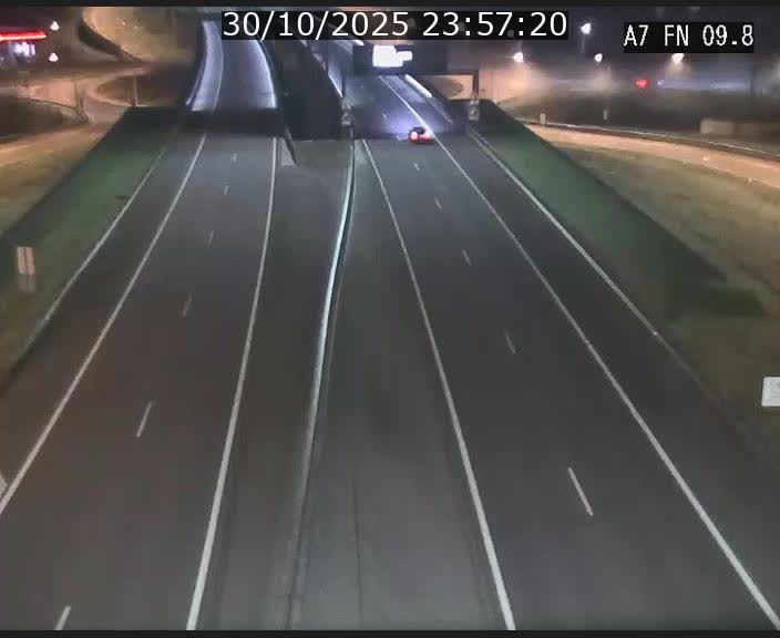 <h2>Caméra trafic Luxembourg - A7, Tunnel Gousselerbierg, sortie sud, direction rond-point Lorentzweiler (BK 9.9)</h2>