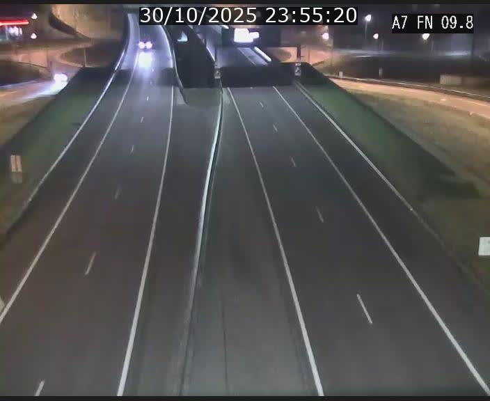 <h2>Caméra trafic Luxembourg - A7, Tunnel Gousselerbierg, sortie sud, direction rond-point Lorentzweiler (BK 9.9)</h2>