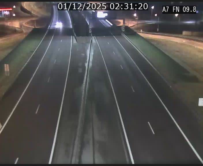 <h2>Caméra trafic Luxembourg - A7, Tunnel Gousselerbierg, sortie sud, direction rond-point Lorentzweiler (BK 9.9)</h2>