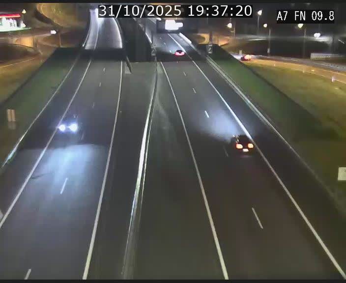 <h2>Caméra trafic Luxembourg - A7, Tunnel Gousselerbierg, sortie sud, direction rond-point Lorentzweiler (BK 9.9)</h2>
