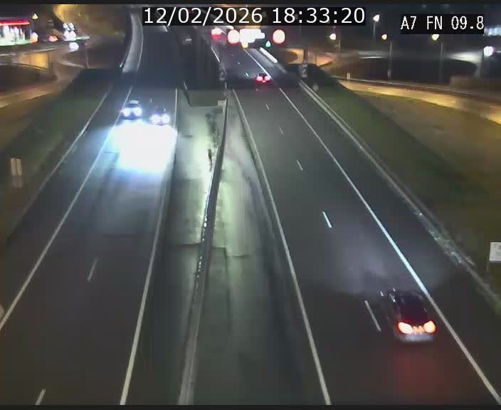 <h2>Caméra trafic Luxembourg - A7, Tunnel Gousselerbierg, sortie sud, direction rond-point Lorentzweiler (BK 9.9)</h2>