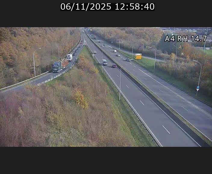 <h2>Traffic live webcam Luxembourg Jonction Lankelz - A4 - BK 14.7 - direction Luxembourg</h2>