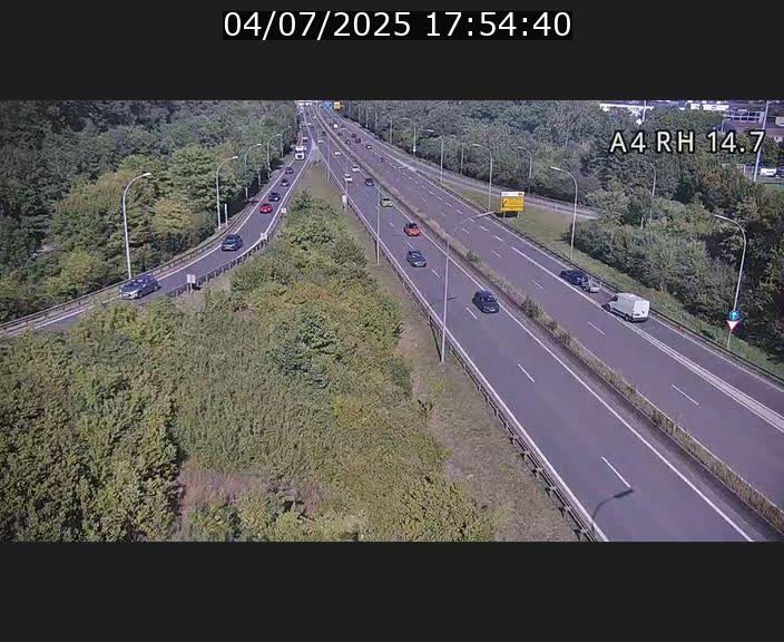 Traffic live webcam Luxembourg Jonction Lankelz - A4 - BK 14.7 - direction Luxembourg