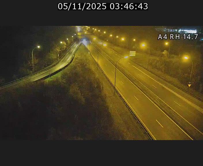 <h2>Traffic live webcam Luxembourg Jonction Lankelz - A4 - BK 14.7 - direction Luxembourg</h2>
