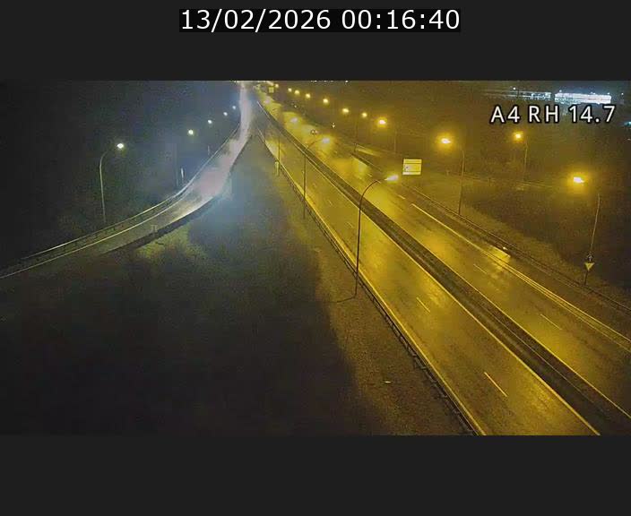 <h2>Traffic live webcam Luxembourg Jonction Lankelz - A4 - BK 14.7 - direction Luxembourg</h2>