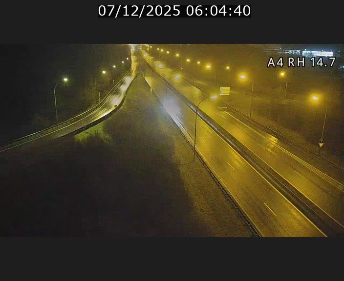 <h2>Traffic live webcam Luxembourg Jonction Lankelz - A4 - BK 14.7 - direction Luxembourg</h2>