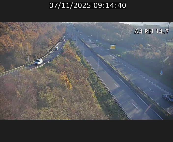 <h2>Traffic live webcam Luxembourg Jonction Lankelz - A4 - BK 14.7 - direction Luxembourg</h2>