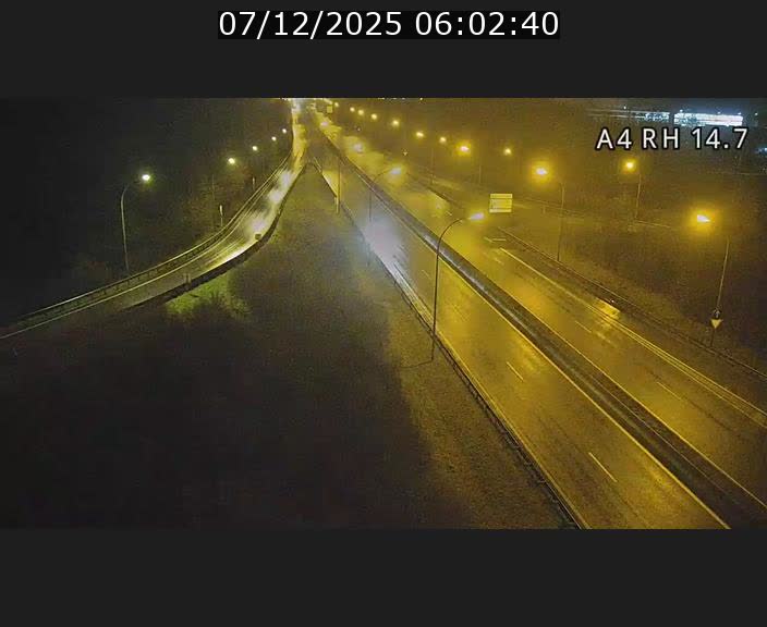 <h2>Traffic live webcam Luxembourg Jonction Lankelz - A4 - BK 14.7 - direction Luxembourg</h2>