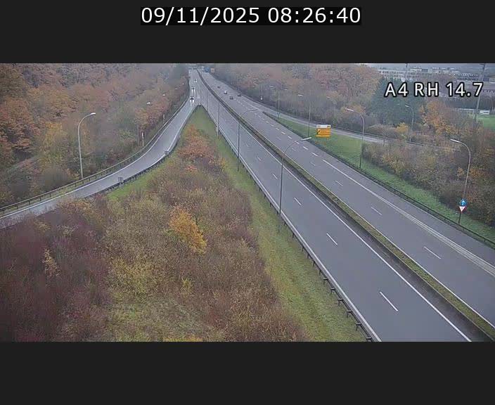<h2>Traffic live webcam Luxembourg Jonction Lankelz - A4 - BK 14.7 - direction Luxembourg</h2>