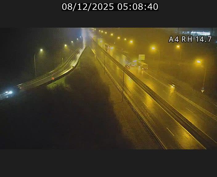<h2>Traffic live webcam Luxembourg Jonction Lankelz - A4 - BK 14.7 - direction Luxembourg</h2>