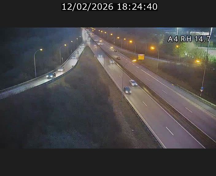 Traffic live webcam Luxembourg Jonction Lankelz - A4 - BK 14.7 - direction Luxembourg