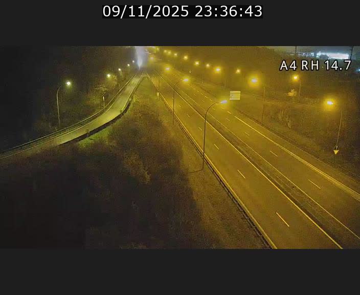 <h2>Traffic live webcam Luxembourg Jonction Lankelz - A4 - BK 14.7 - direction Luxembourg</h2>