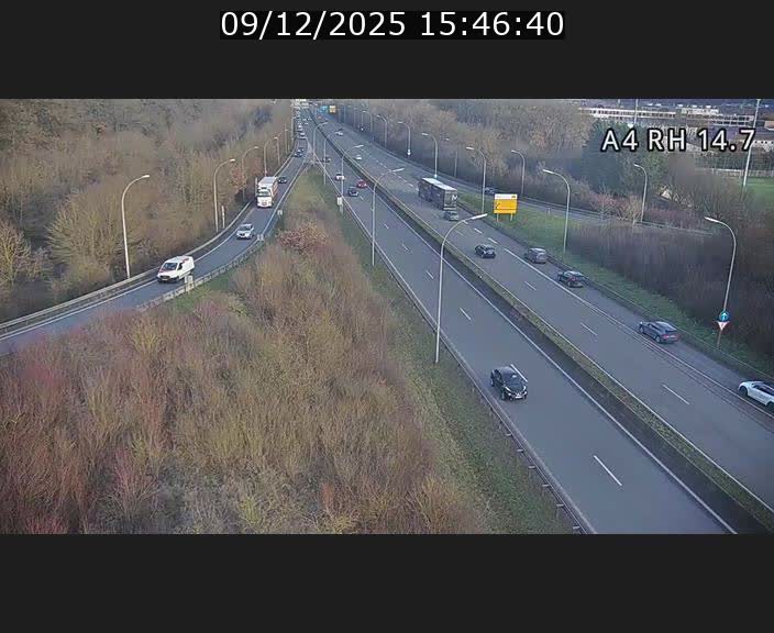 <h2>Traffic live webcam Luxembourg Jonction Lankelz - A4 - BK 14.7 - direction Luxembourg</h2>