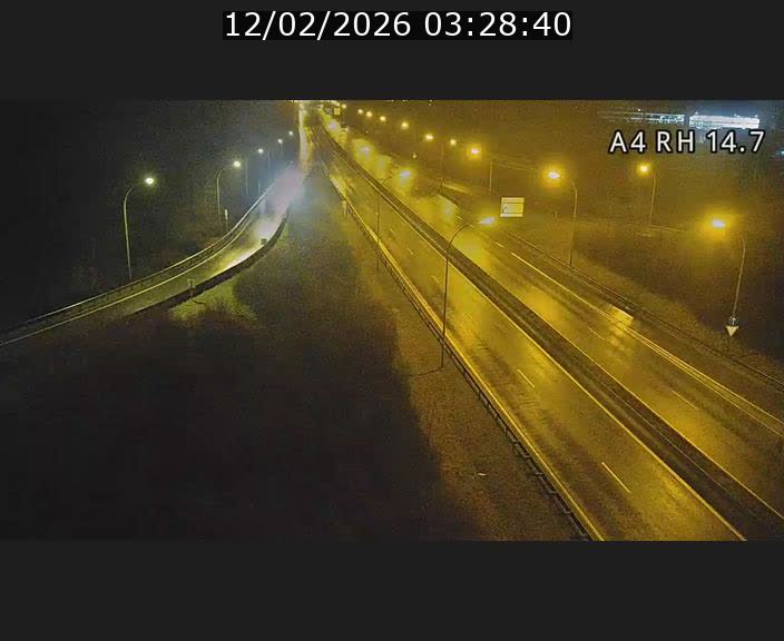 <h2>Traffic live webcam Luxembourg Jonction Lankelz - A4 - BK 14.7 - direction Luxembourg</h2>