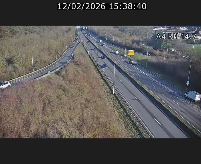 <h2>Traffic live webcam Luxembourg Jonction Lankelz - A4 - BK 14.7 - direction Luxembourg</h2>
