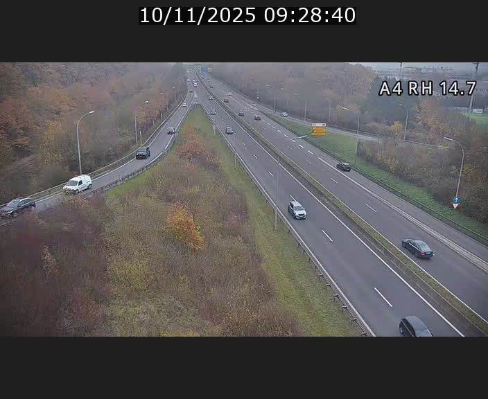 <h2>Traffic live webcam Luxembourg Jonction Lankelz - A4 - BK 14.7 - direction Luxembourg</h2>
