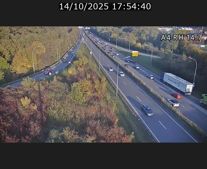 <h2>Traffic live webcam Luxembourg Jonction Lankelz - A4 - BK 14.7 - direction Luxembourg</h2>