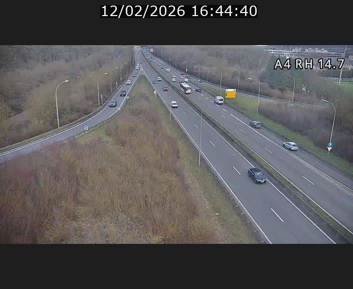<h2>Traffic live webcam Luxembourg Jonction Lankelz - A4 - BK 14.7 - direction Luxembourg</h2>