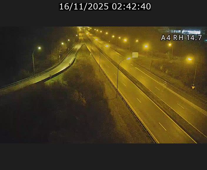 Traffic live webcam Luxembourg Jonction Lankelz - A4 - BK 14.7 - direction Luxembourg