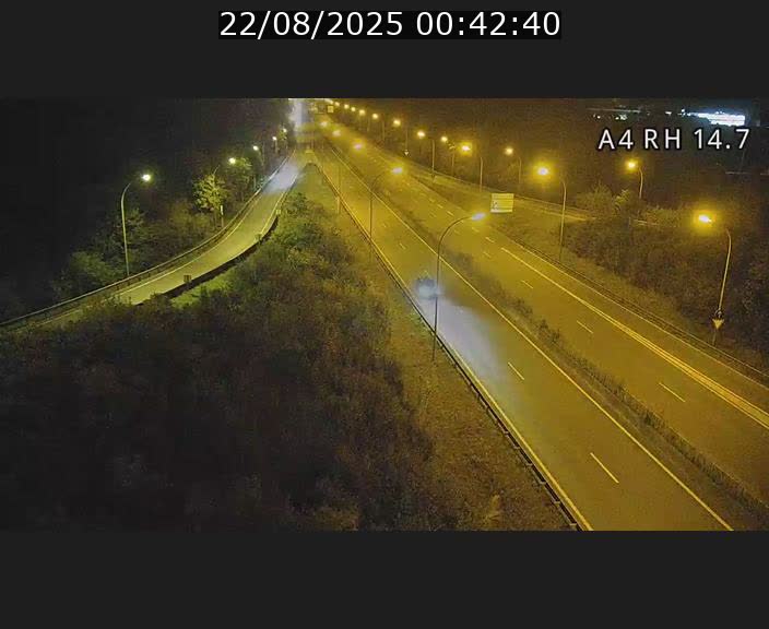 <h2>Traffic live webcam Luxembourg Jonction Lankelz - A4 - BK 14.7 - direction Luxembourg</h2>