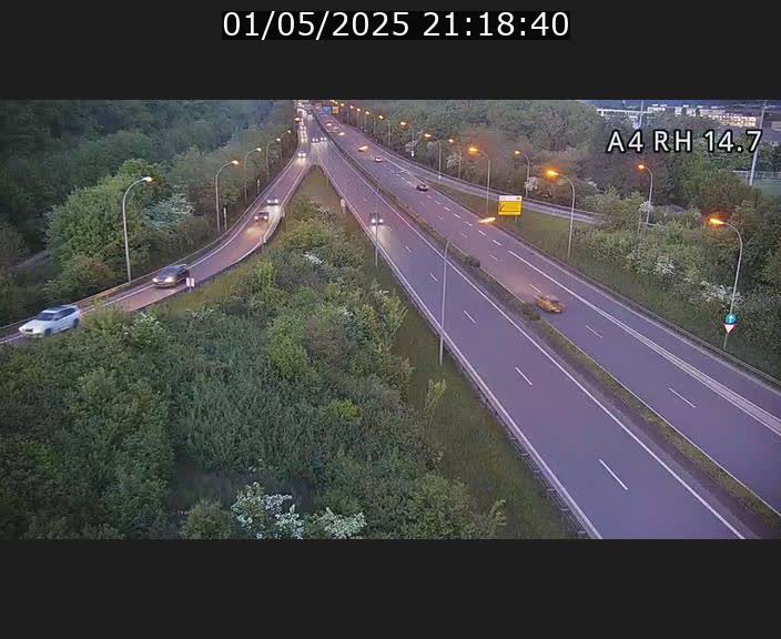Traffic live webcam Luxembourg Jonction Lankelz - A4 - BK 14.7 - direction Luxembourg