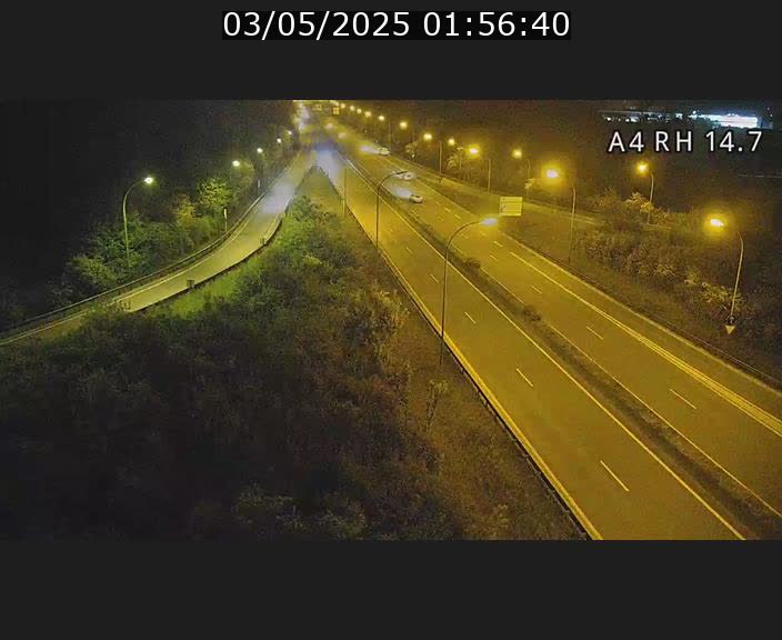 Traffic live webcam Luxembourg Jonction Lankelz - A4 - BK 14.7 - direction Luxembourg