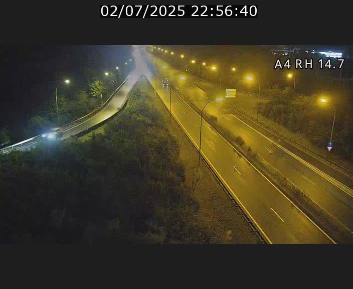 Traffic live webcam Luxembourg Jonction Lankelz - A4 - BK 14.7 - direction Luxembourg