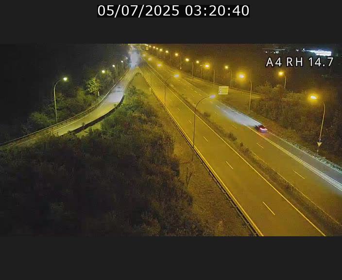 Traffic live webcam Luxembourg Jonction Lankelz - A4 - BK 14.7 - direction Luxembourg