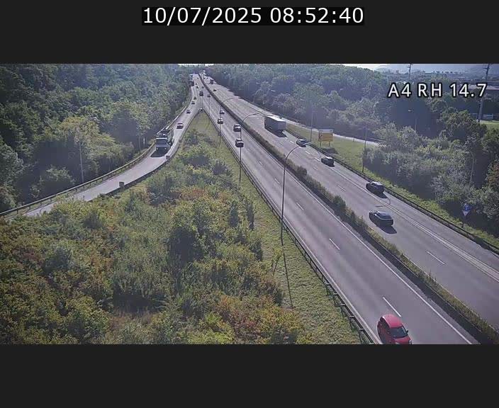 Traffic live webcam Luxembourg Jonction Lankelz - A4 - BK 14.7 - direction Luxembourg