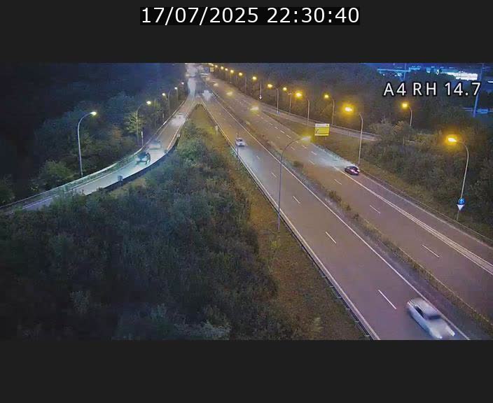 Traffic live webcam Luxembourg Jonction Lankelz - A4 - BK 14.7 - direction Luxembourg